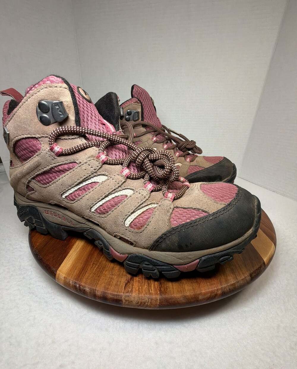 Merrell Moab 2 Mid Waterproof Hiking Boots Women’s Sz 9 Boulder Blush Adventure